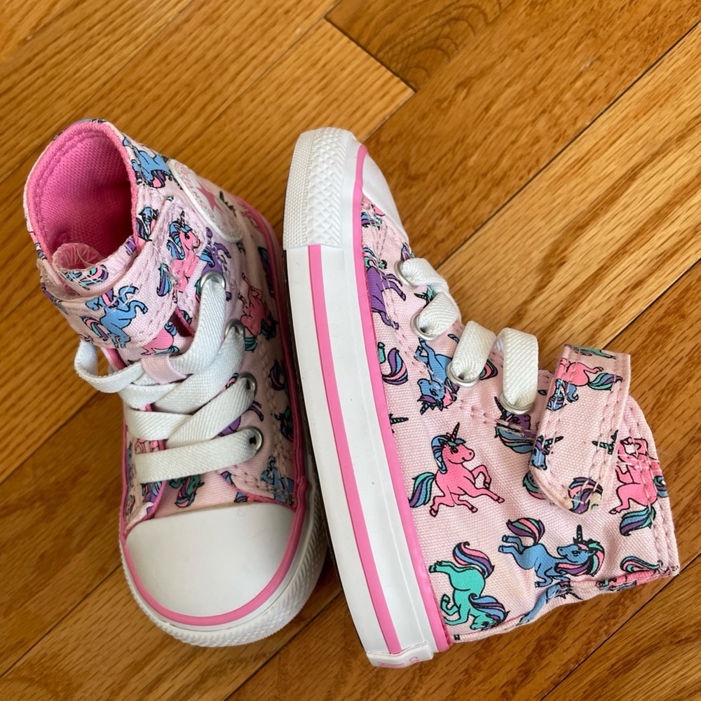 Kids Unicorn Print High-Top Sneakers - Pink